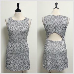 Alice Olivia Black White Silver Tweed Sleeveless Bateau Back Cut Out Dress 10